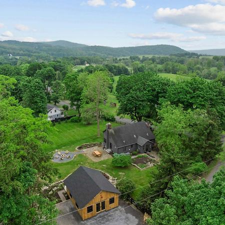 Renovated Historic Cottage By Summer Pine Plains ภายนอก รูปภาพ